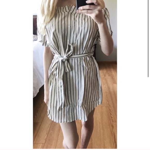 NEW Honey Punch Stripe OTS Dress - Picture 2 of 2